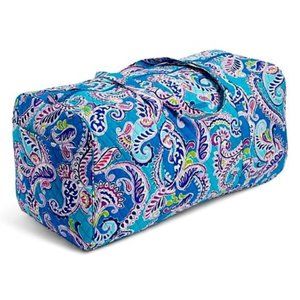 Vera Bradley XL Traveler Duffel Waikiki Paisley